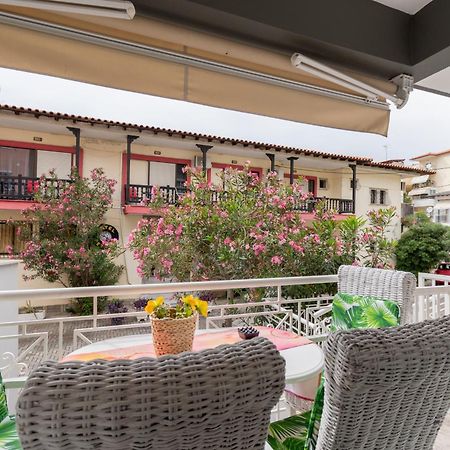 נאוס מרמרס Family Inn Apartments&Suites מראה חיצוני תמונה