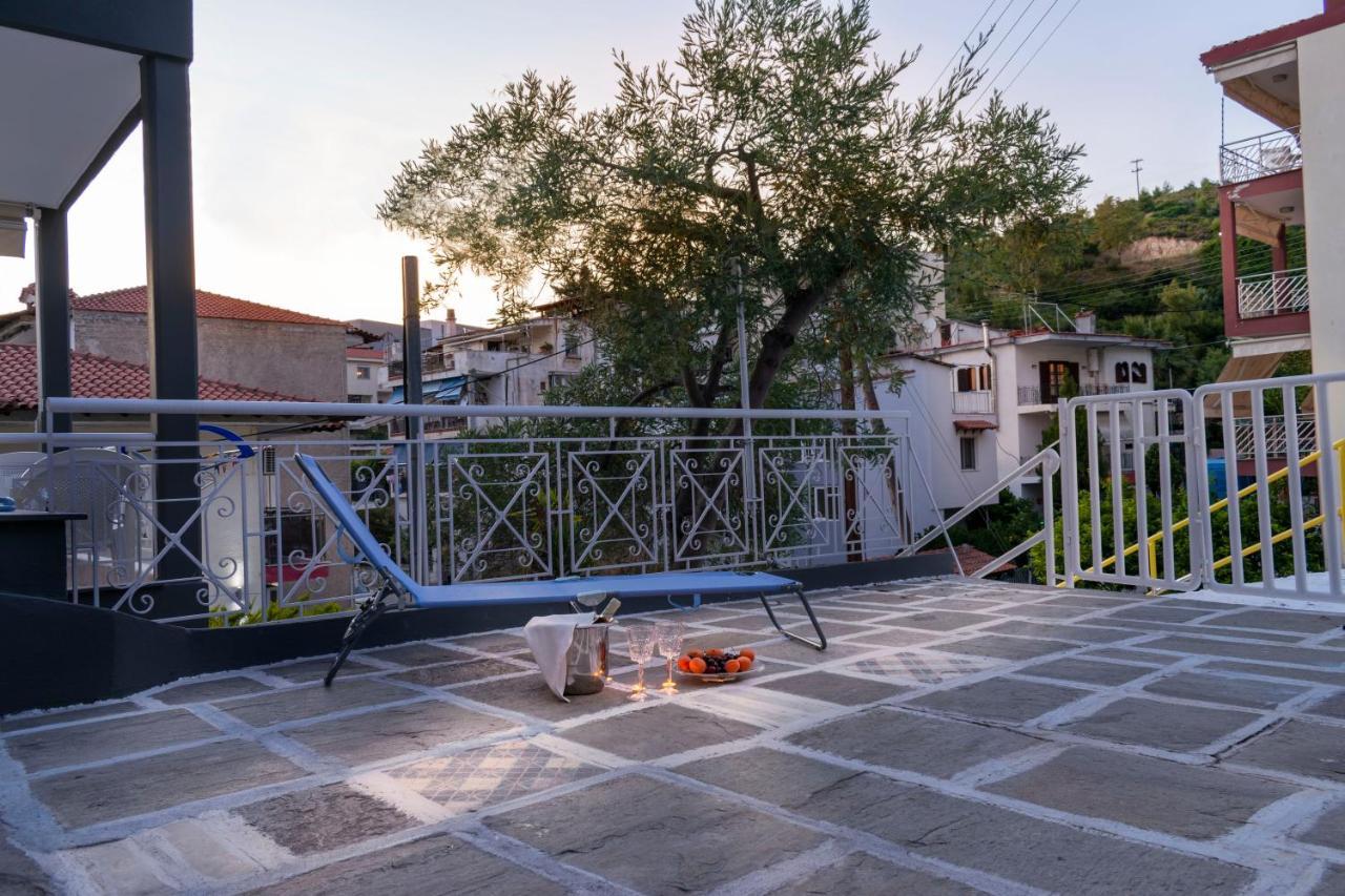 נאוס מרמרס Family Inn Apartments&Suites מראה חיצוני תמונה