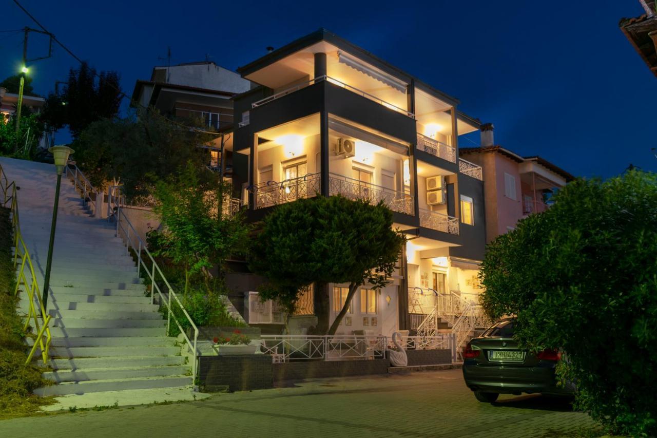 נאוס מרמרס Family Inn Apartments&Suites מראה חיצוני תמונה