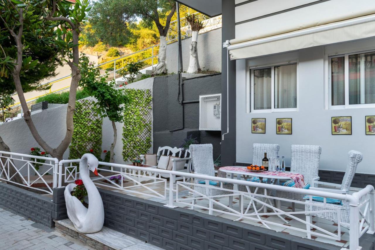 נאוס מרמרס Family Inn Apartments&Suites מראה חיצוני תמונה