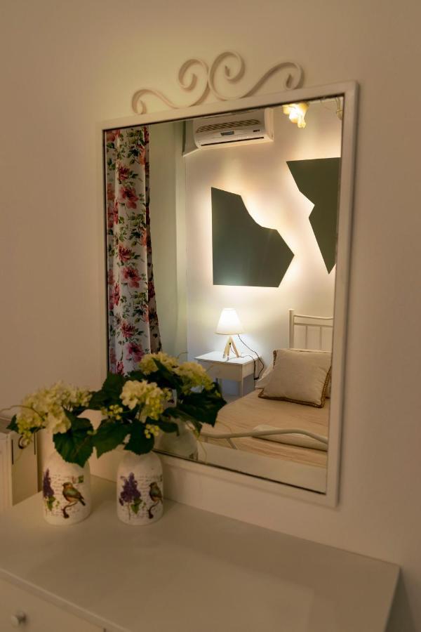 נאוס מרמרס Family Inn Apartments&Suites מראה חיצוני תמונה