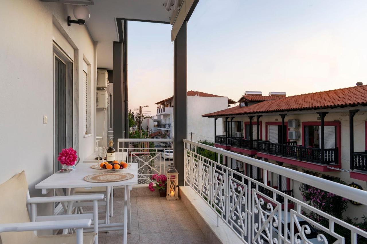 נאוס מרמרס Family Inn Apartments&Suites מראה חיצוני תמונה