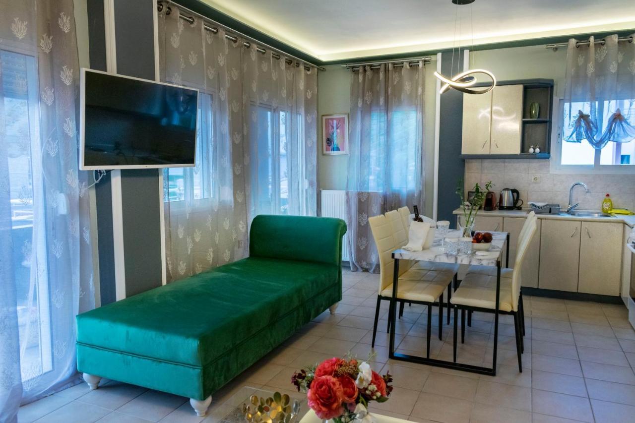 נאוס מרמרס Family Inn Apartments&Suites מראה חיצוני תמונה