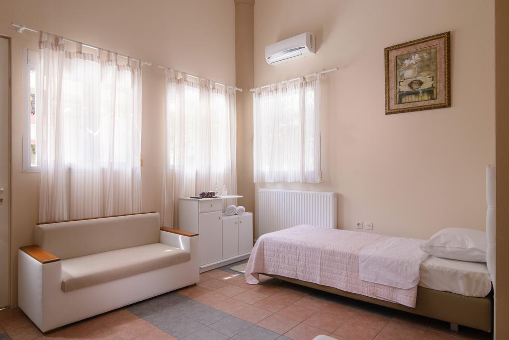 נאוס מרמרס Family Inn Apartments&Suites מראה חיצוני תמונה